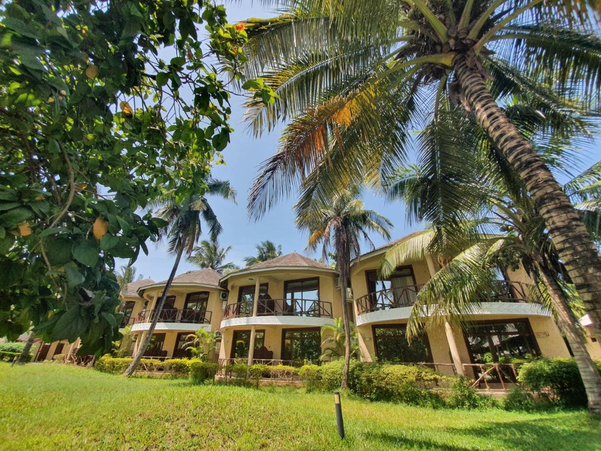 Ahg Maya Bay Resort & Spa Michamvi Exterior foto