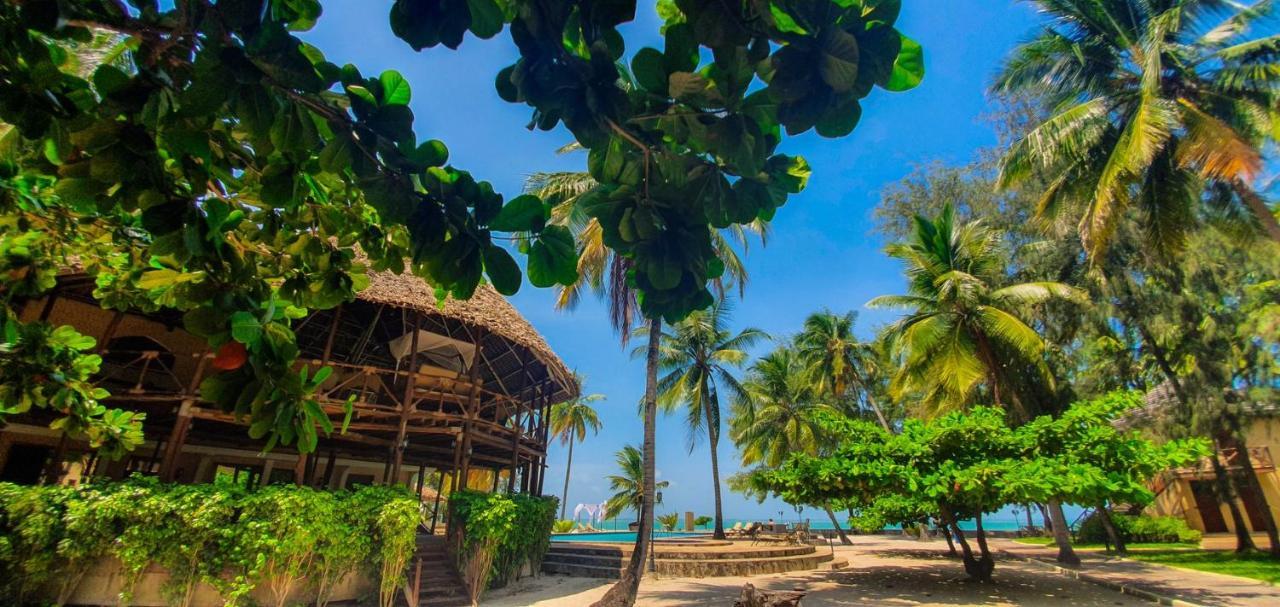 Ahg Maya Bay Resort & Spa Michamvi Exterior foto