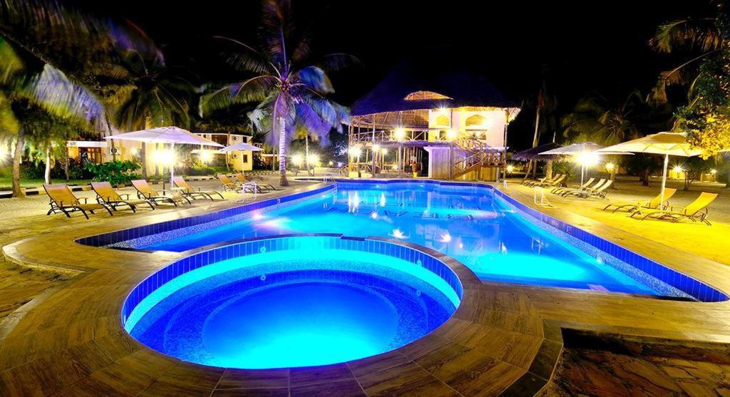 Ahg Maya Bay Resort & Spa Michamvi Exterior foto